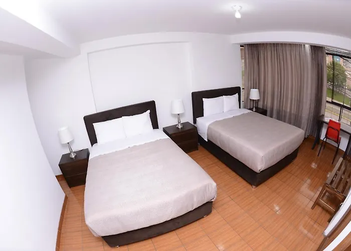 Hostal Imperial *